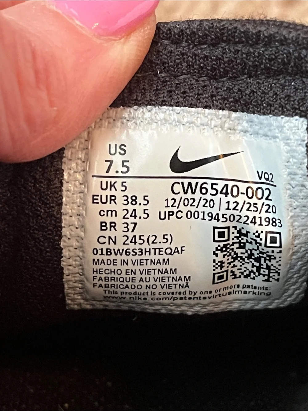 Nike Court Legacy Slip Ons